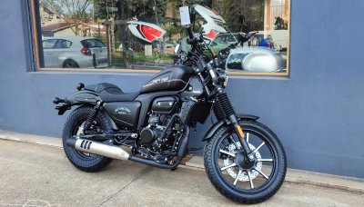 CYCLONE RA 125 BLACK